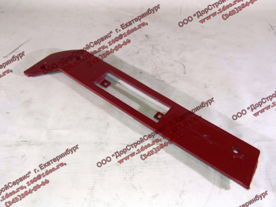 Заглушка боковая бампера правая SH F3000 красная SHAANXI / Shacman (ШАНКСИ / Шакман) DZ93259932203 фото 1 Симферополь